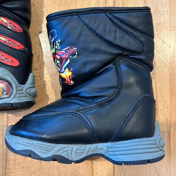 HOT WHEELS moon snow winter boots toddler Boys 6 - Picture 6 of 10